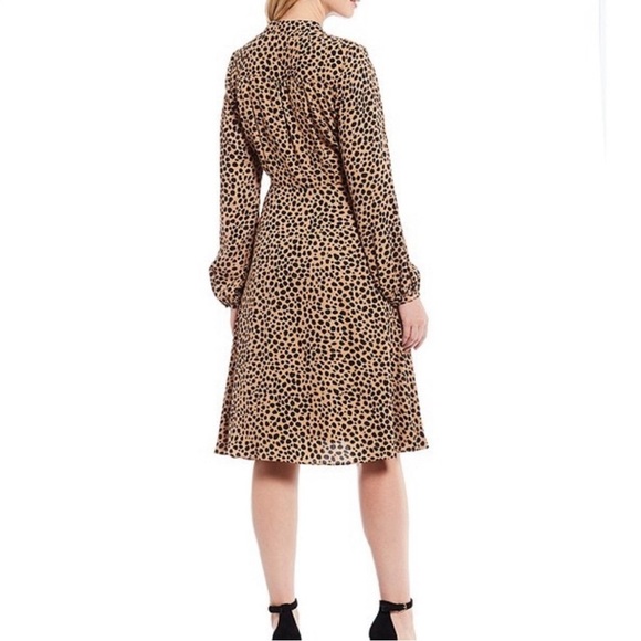 Gibson Latimer Beige Leopard Print Neck Tie Dress Women’s Size 6 EUC Classic - Picture 2 of 16
